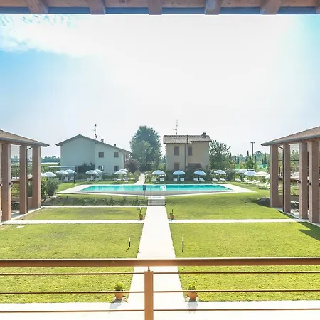 Vakantieboerderij Cascina Borghetta *